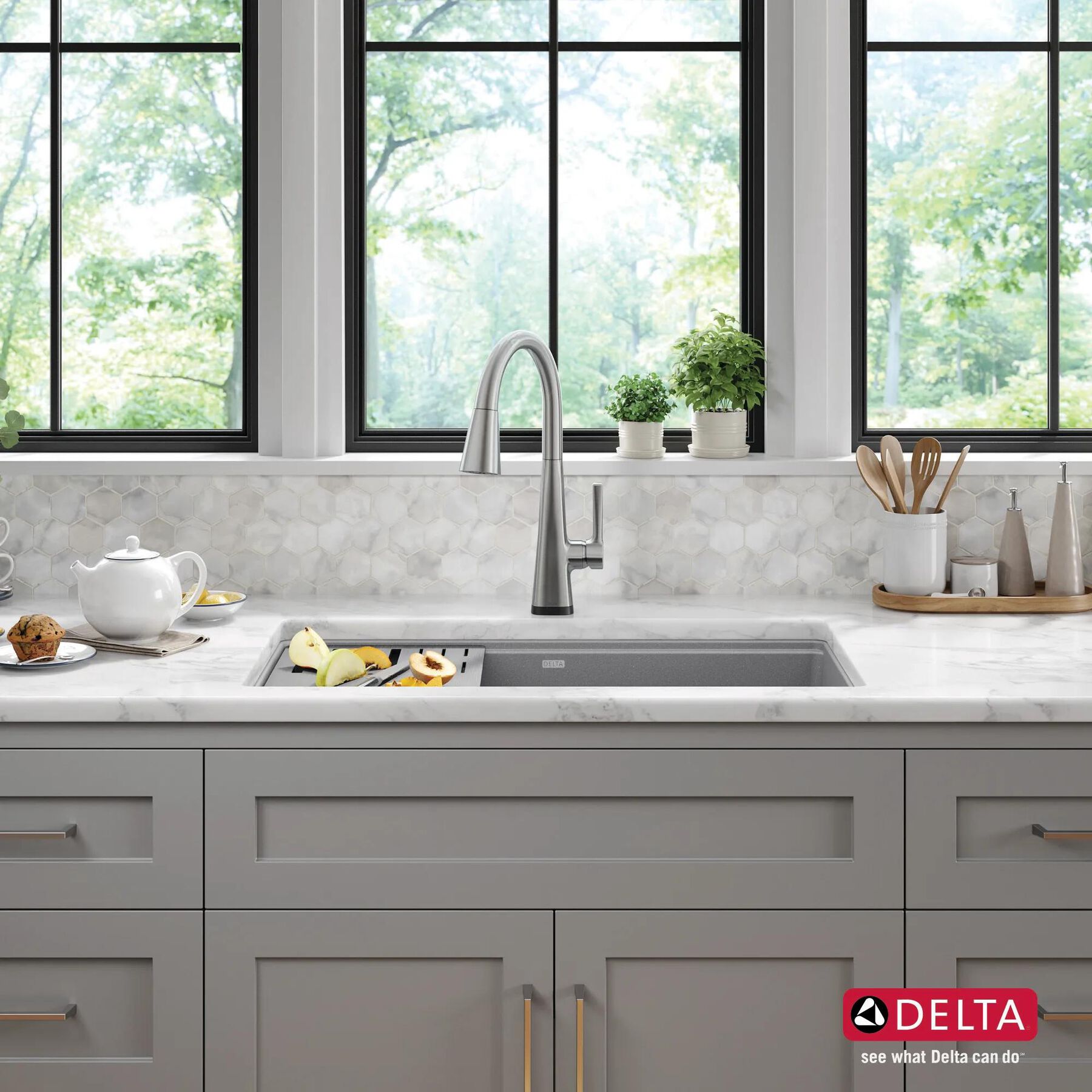 30&rdquo; Granite Composite Workstation Kitchen Sink Undermount Single Bowl with WorkFlow&trade; Ledge and Accessories in Dark Grey